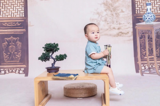 宜都可爱的企鹅宝宝